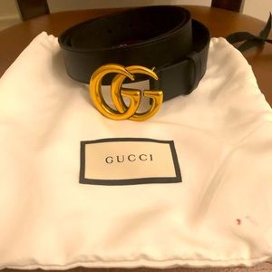 Gucci logo belt